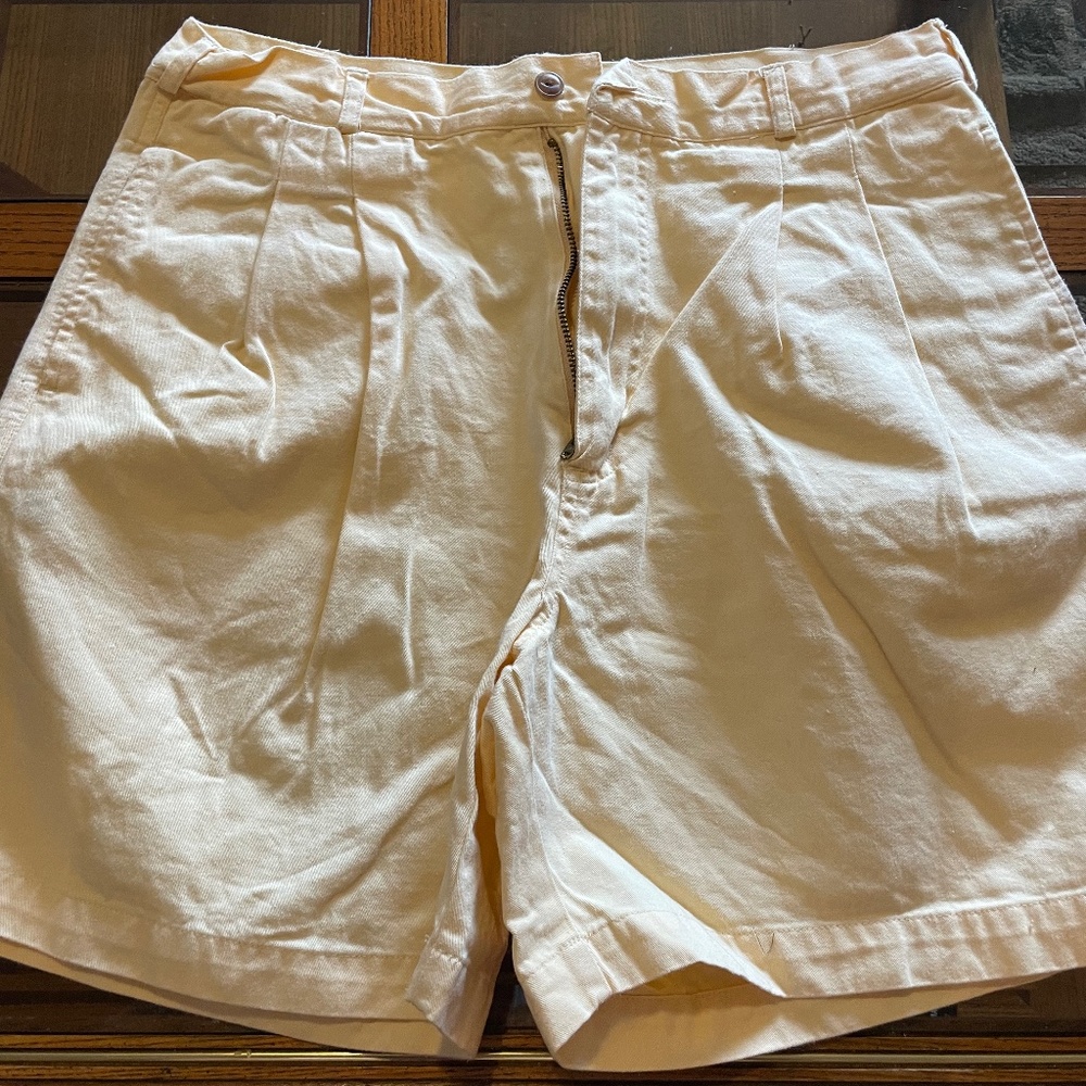 Shorts chaps light colored
